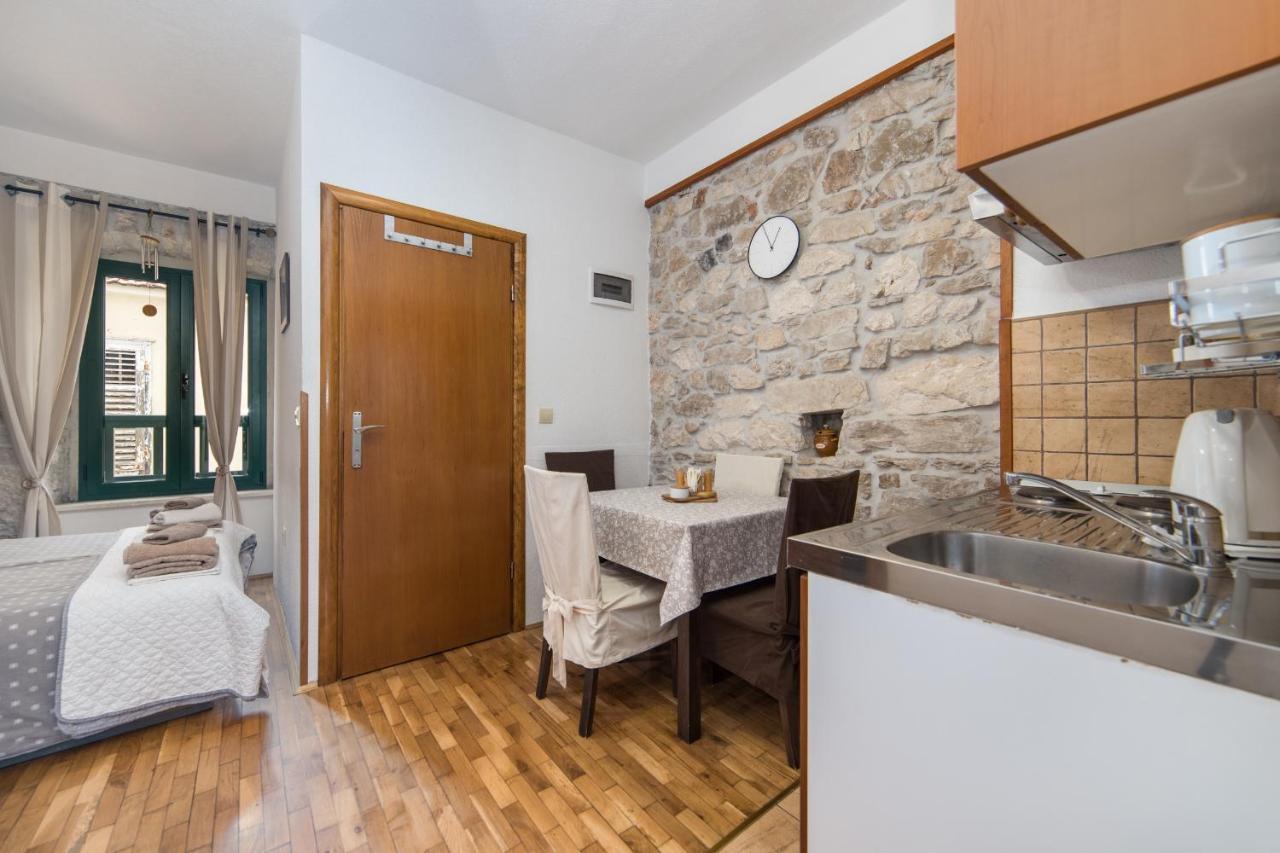 Apartments Gajeta Gradac  Exteriör bild