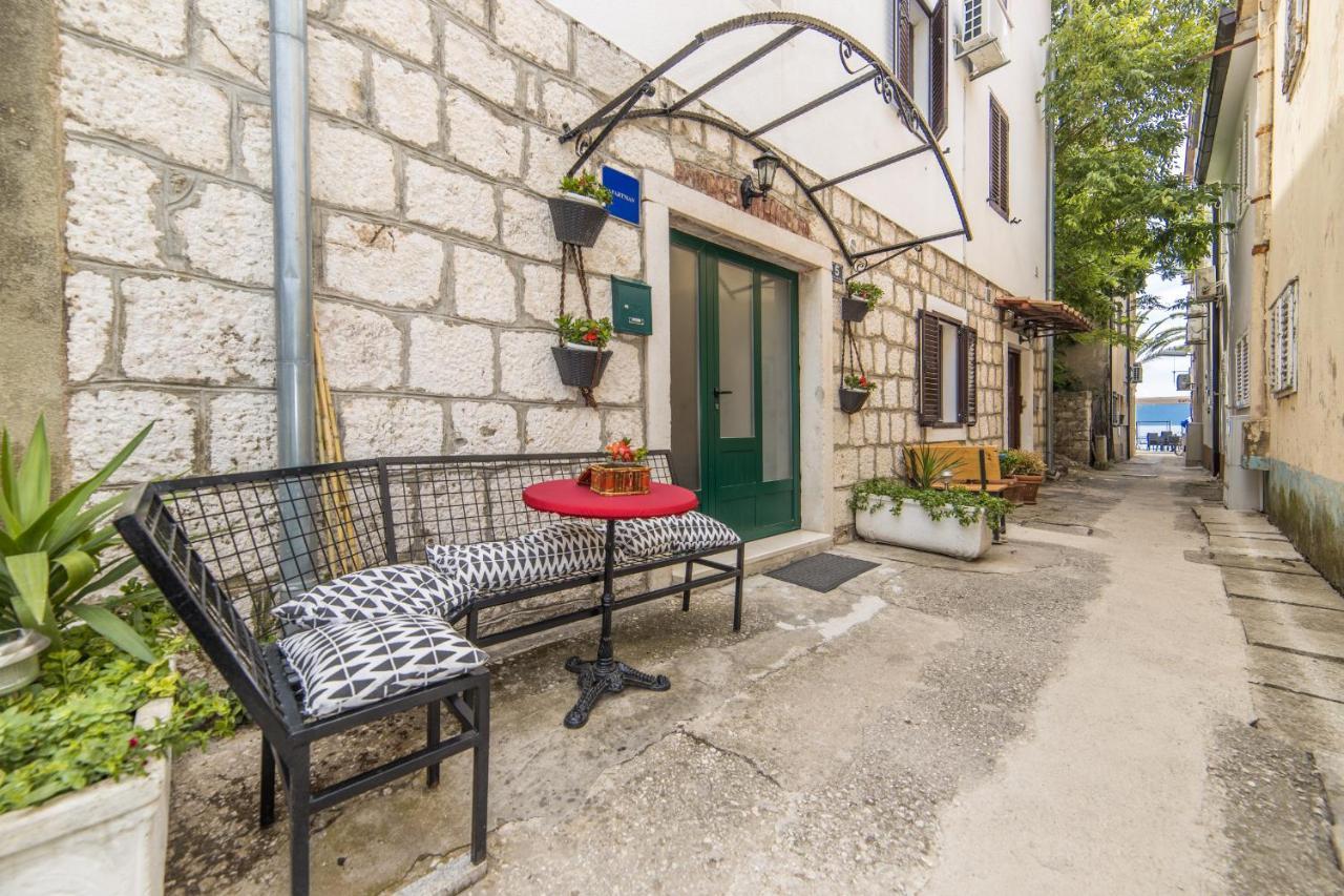 Apartments Gajeta Gradac  Exteriör bild