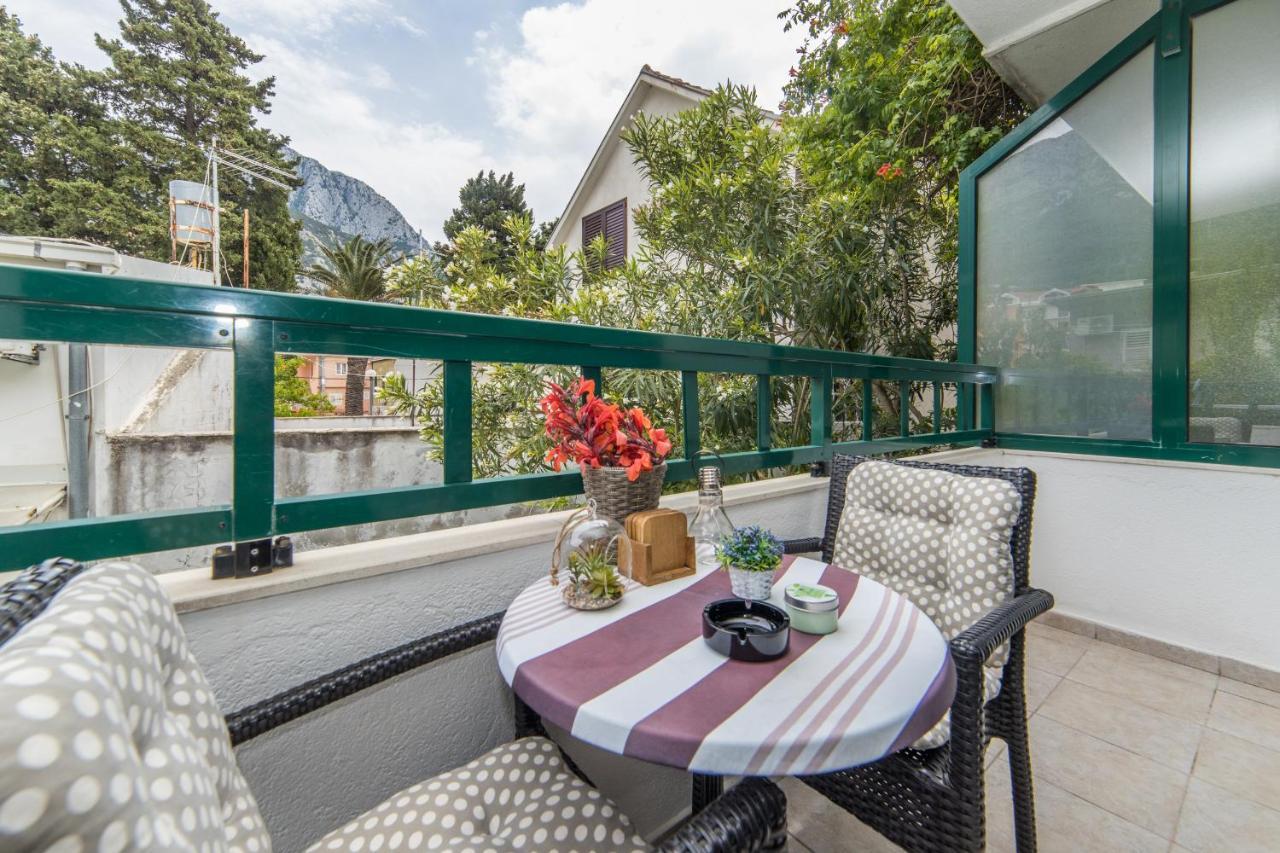 Apartments Gajeta Gradac  Exteriör bild
