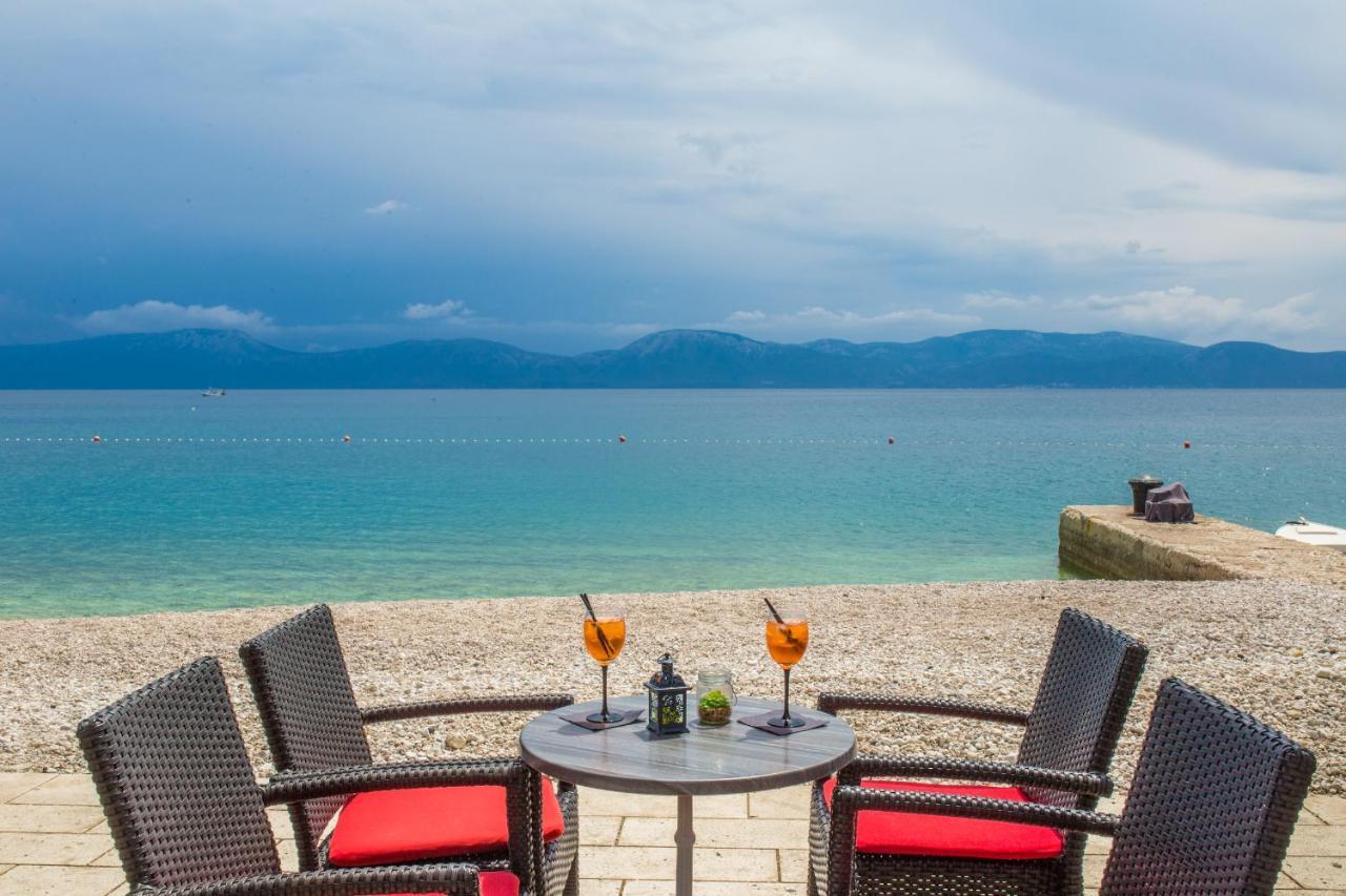 Apartments Gajeta Gradac  Exteriör bild