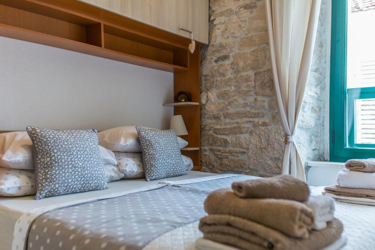 Apartments Gajeta Gradac  Exteriör bild
